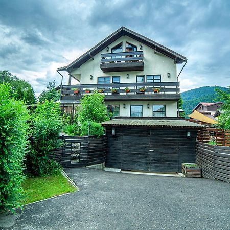 Casa Traian Hotell Sinaia Exteriör bild
