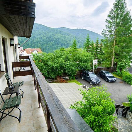 Casa Traian Hotell Sinaia Exteriör bild