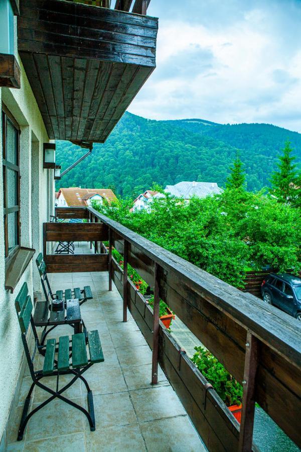 Casa Traian Hotell Sinaia Exteriör bild