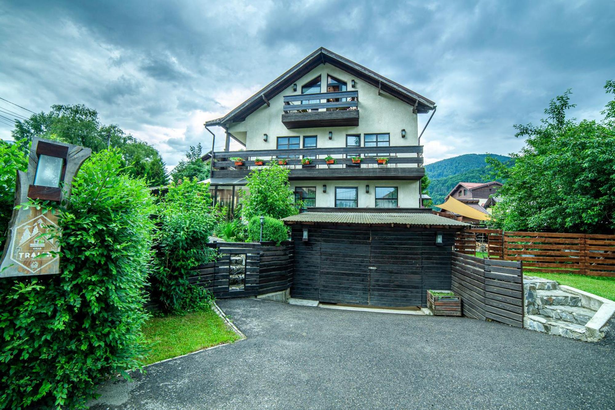 Casa Traian Hotell Sinaia Exteriör bild